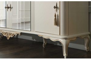 Шестистворчатый распашной шкаф для одежды и белья с зеркалом в спальню Мариана MARI-34